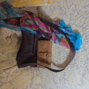 Brighton leather wallet, Craft & Barrow leather purse 👛 and a H hanmei scarf